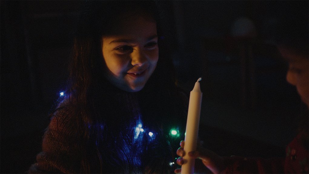 SOS_momentediebleiben-Spot_Still_2